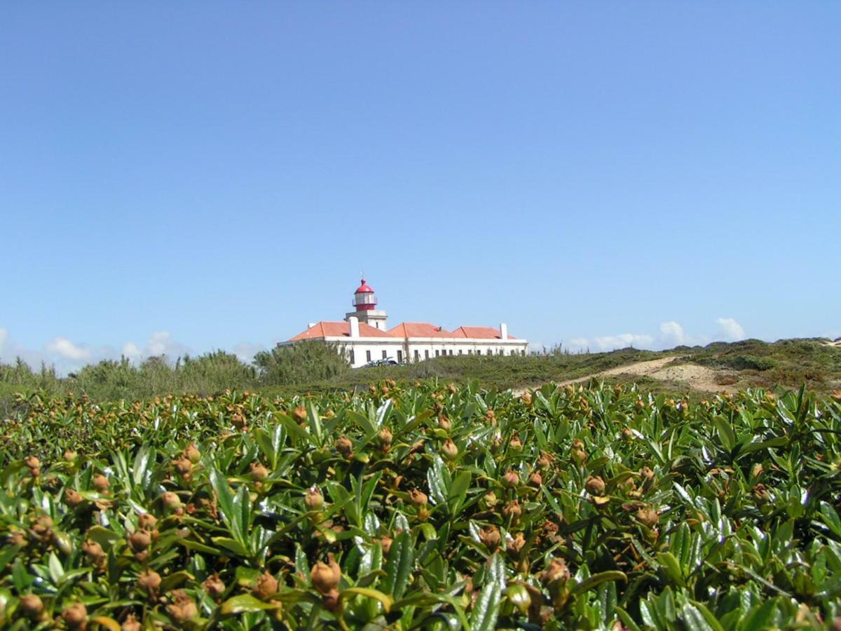 Blue Guide Milfontes Hotel Vila Nova de Milfontes Buitenkant foto